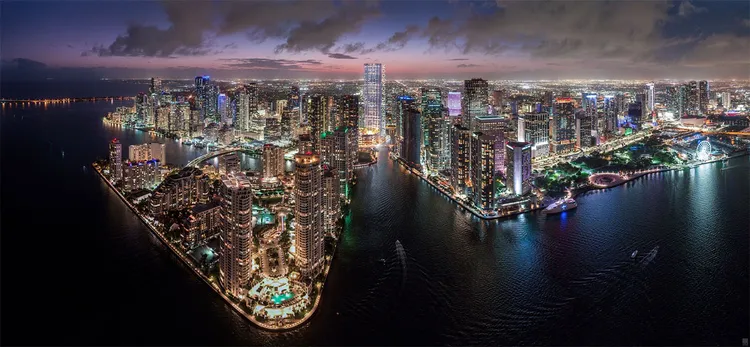Baccarat Residences Brickell — 4